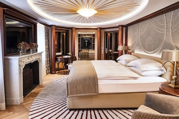 Presidential Suite (Maximilian)