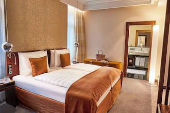 Signature Suite, 2 Bedrooms, Balcony