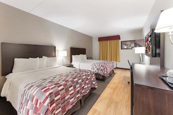 Deluxe Room, 2 Queen Beds, Non Smoking