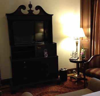 Business Suite, 1 Bedroom, Bathtub