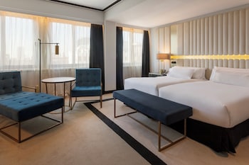 Premium Room (The Level Lounge Acces)