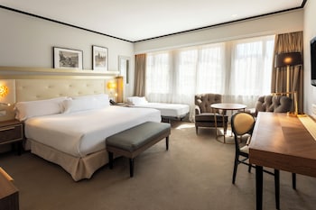 Premium Triple Room