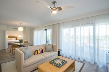 Captain's Suite