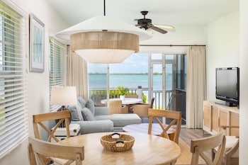 2 Bedroom Premium Villa - Queen/Twins