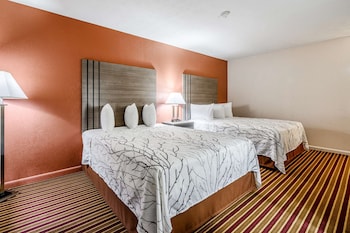 Room, 2 Queen Beds, Non Smoking