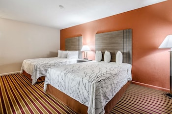 Room, 2 Queen Beds, Non Smoking