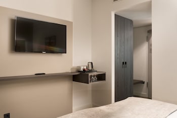 Executive Room, 1 King Bed