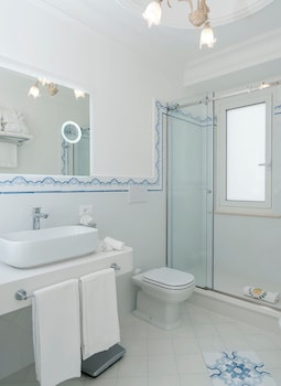Superior Double Room, City View