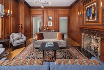 Governor's Suite