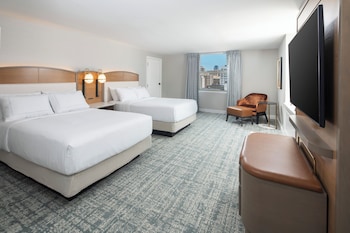 Plaza Suite