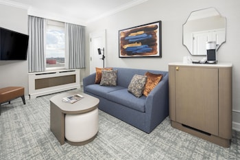 Junior Suite, 1 King Bed