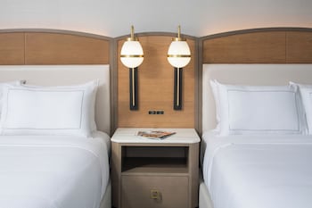 Deluxe Room, 2 Double Beds