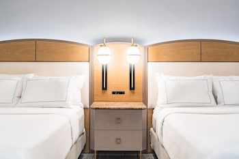 Deluxe Room, 2 Double Beds