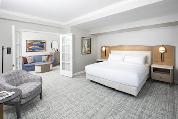 Junior Suite, 1 King Bed