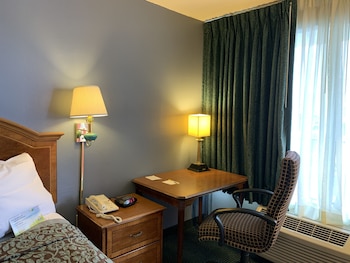 Room, 2 Queen Beds, Accessible, Non Smoking