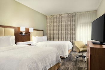 Room, 2 Queen Beds, Accessible, Non Smoking