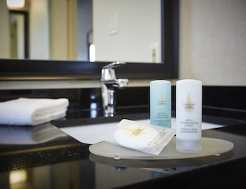 Deluxe Room, 2 Double Beds, Refrigerator & Microwave, Second Floor