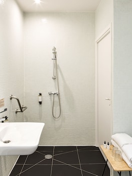 Room on the ground floor - accessible to people with reduced mobility