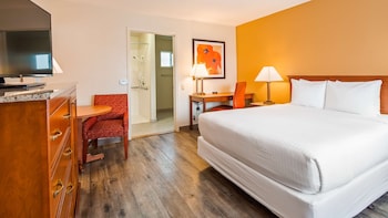 Standard Room, 1 Queen Bed, Accessible, Non Smoking
