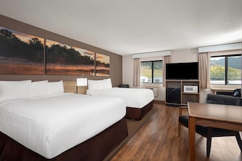Studio Suite, 2 Queen Beds, Non Smoking