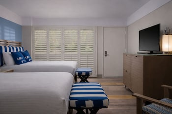 Room, 2 Double Beds, Garden View