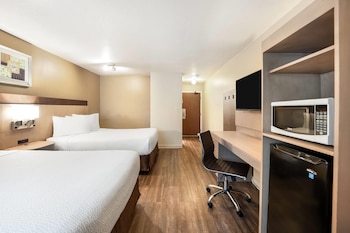 Room, 2 Queen Beds, Non Smoking (Pet-Friendly)