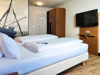Standard Room, 1 Double Bed