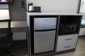 Room, 2 Double Beds, Accessible, Non Smoking (Mobility Accessible)