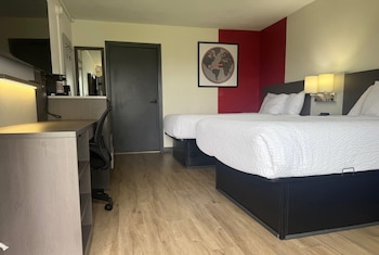 Room, 2 Double Beds, Accessible, Non Smoking (Mobility Accessible)