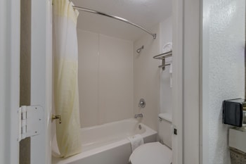Standard Room, 2 Double Beds, Smoking