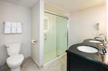 Room, Non Smoking (Efficiency, 1 King Bed)