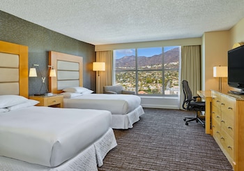 Deluxe Room, 2 Double Beds