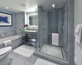 Suite, 1 Bedroom, Garden View
