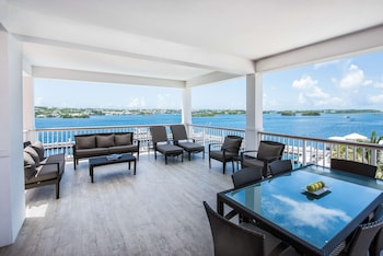 Suite, Multiple Beds