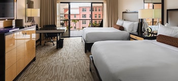 Signature Room, 2 Double Beds