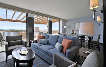 Suite, 2 Bedrooms (Patience)