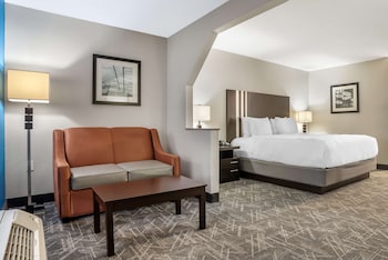 Suite, 1 King Bed, Non Smoking, Refrigerator & Microwave