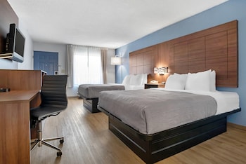 Standard Room, 2 Queen Beds, Smoking