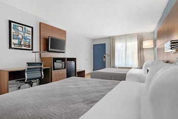 Room, 2 Queen Beds, Accessible, Non Smoking