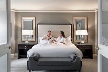 Executive Suite, 1 Bedroom (Club)