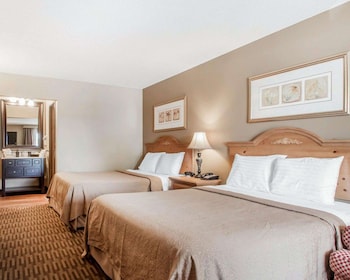 Double Room, 2 Queen Beds, Smoking