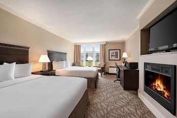 Executive Room, 2 Queen Beds, Non Smoking