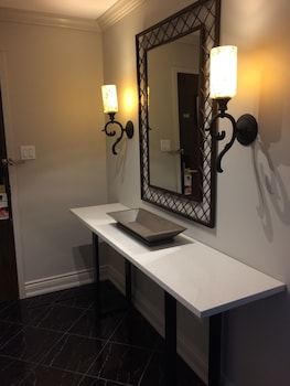 Luxury Suite, 1 Bedroom, Non Smoking (Stair Access Only)