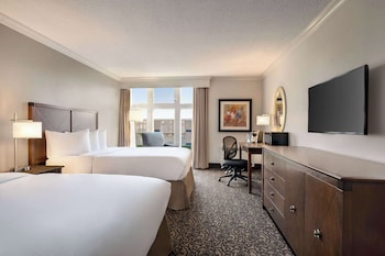 Business Room, 2 Queen Beds, Non Smoking (Stair Access Only)