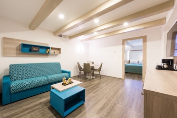 Master Suite Family