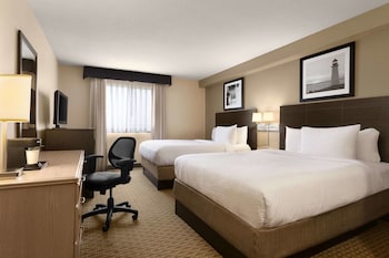 Standard Room, 2 Queen Beds, Non Smoking (2nd or 3rd Floor)