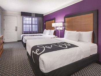 Room, 2 Queen Beds, Non Smoking