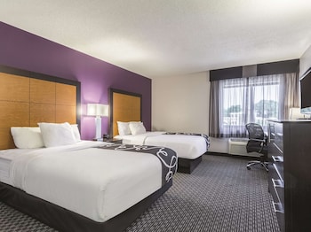 Deluxe Room, 2 Double Beds, Non Smoking