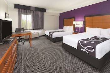 Room, 2 Double Beds, Accessible, Smoking (Tub with Grab Bars)