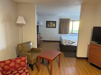 Suite, 1 King Bed with Sofa bed, Non Smoking (2 Rooms)